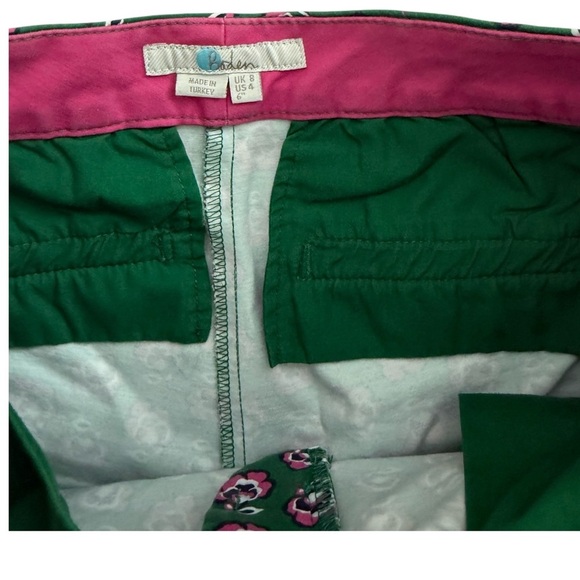 Boden Floral Green & Pink Short Length Chino Shorts Size 4 - Picture 5 of 8